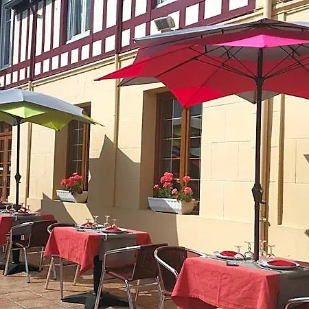 호텔 Hotellerie Normande Dozulé