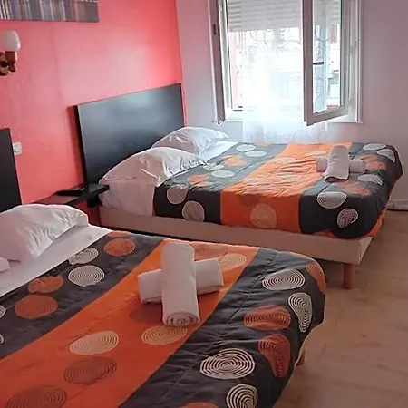 호텔 Hotellerie Normande 2*