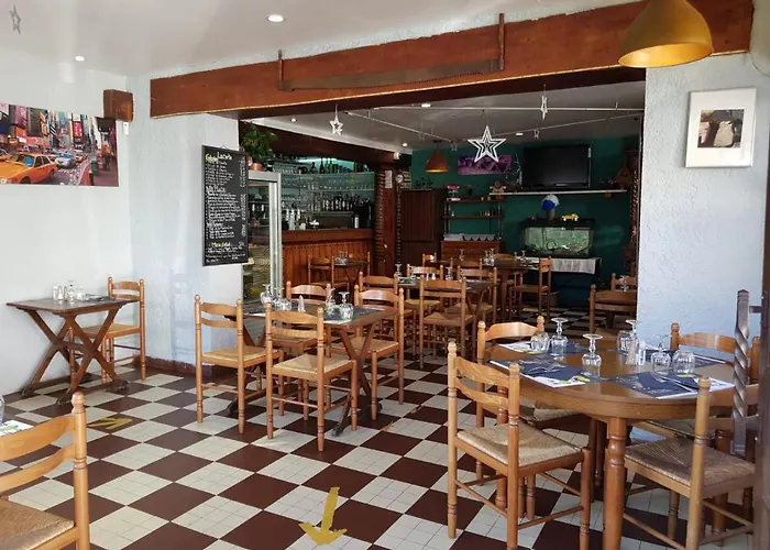 מלון Hotellerie Normande 2*